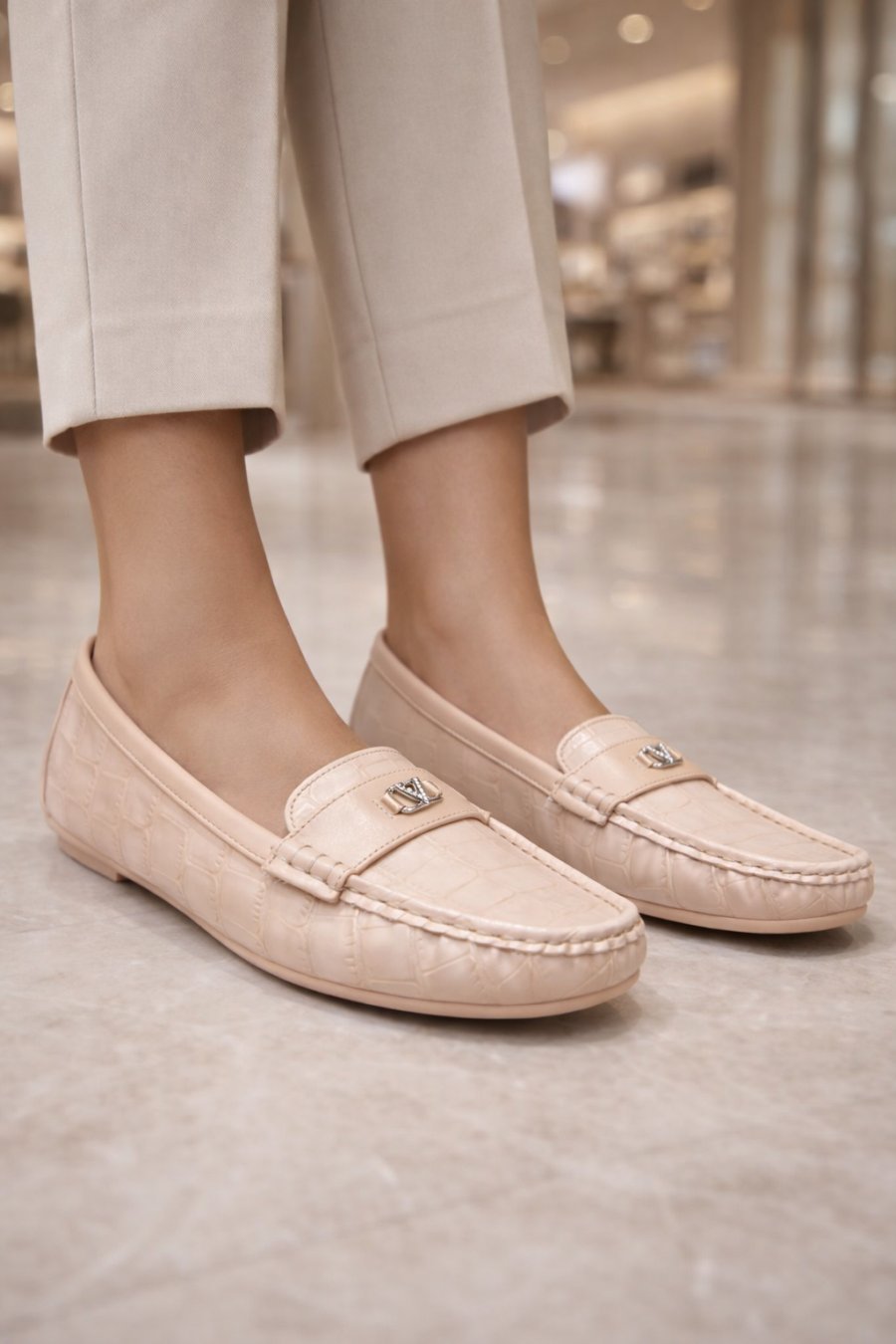 Women Shoes - LA020