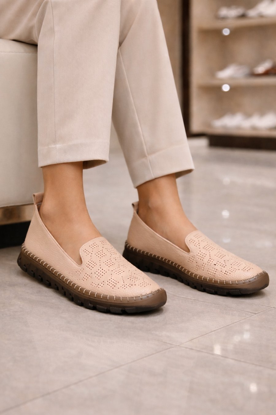 Women Shoes - EE-128