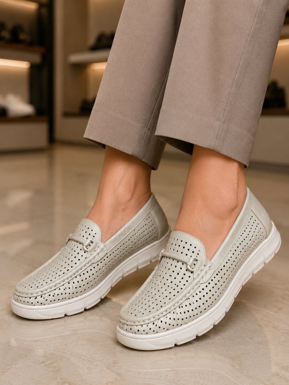 Woman Shoes - SLO-3