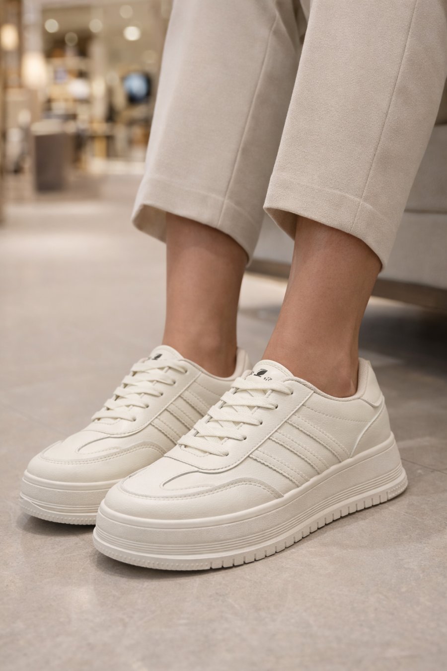 Women Shoes - 8806
