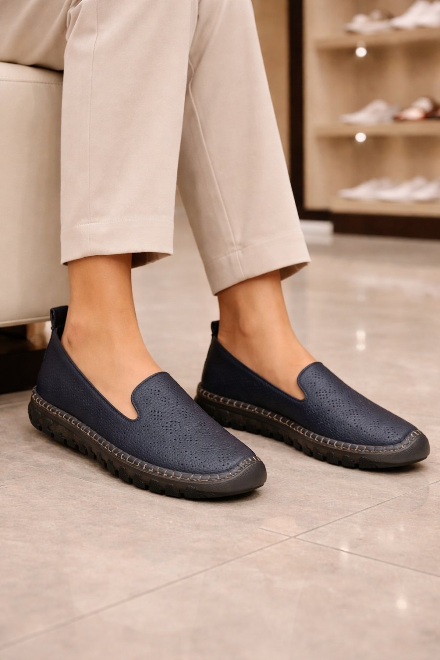 Women Shoes - EE-128